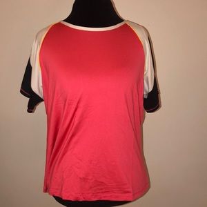T shirt by Tail  XL